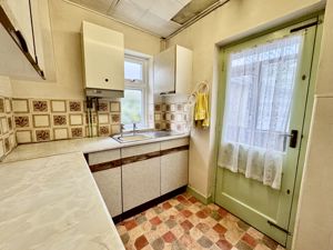 Photo 10- click for photo gallery